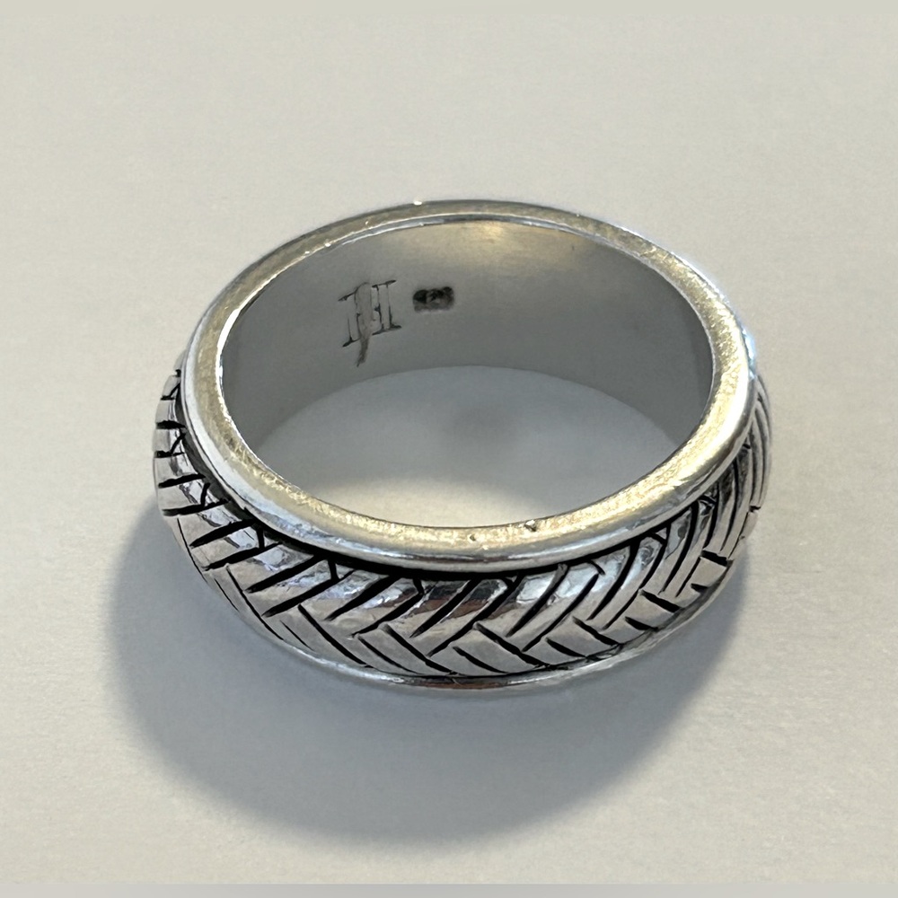 John Hardy Spinner Ring Sterling Silver .925 Size 8.75US
